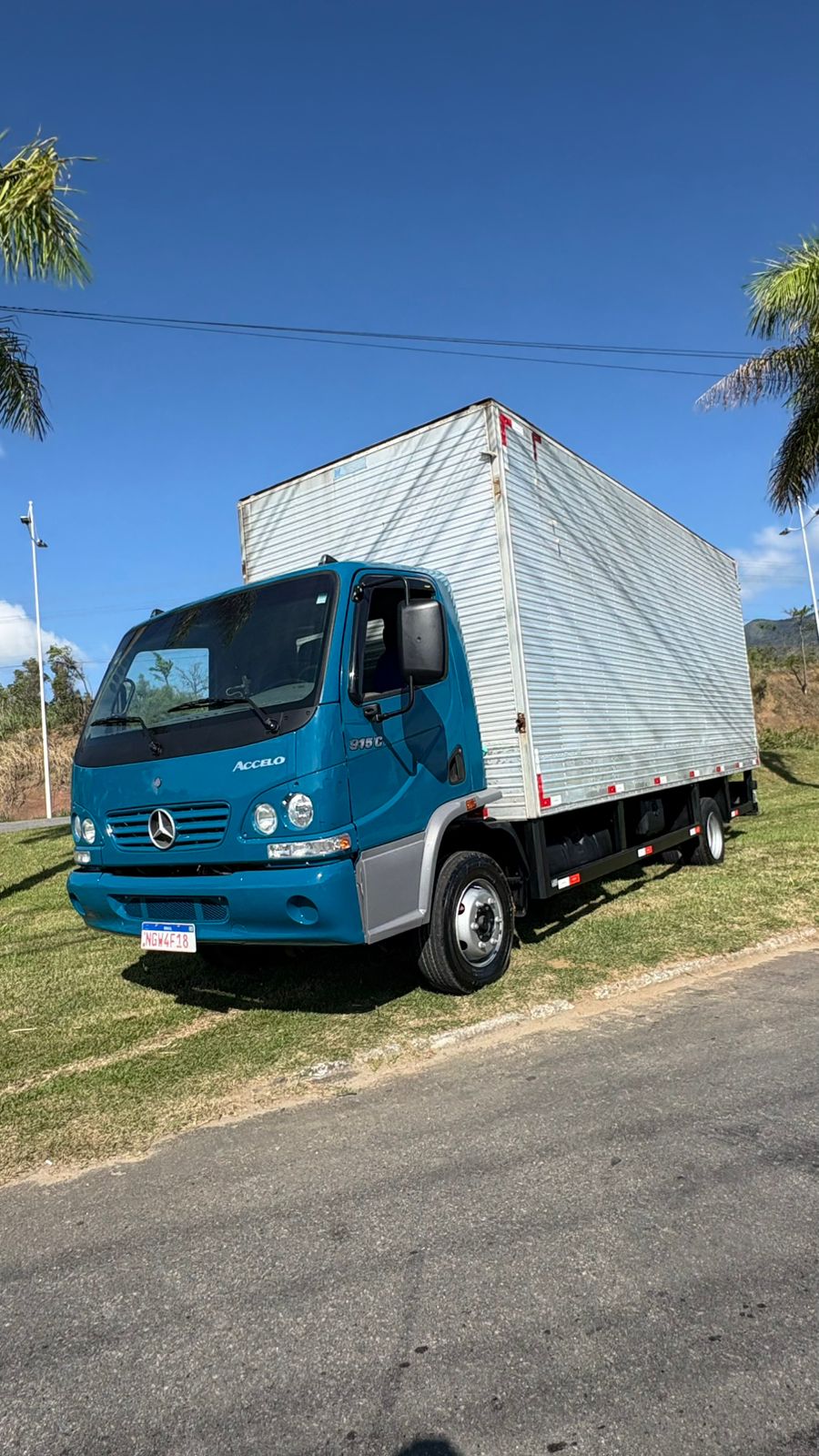 Mercedes Benz 915 - foto 4
