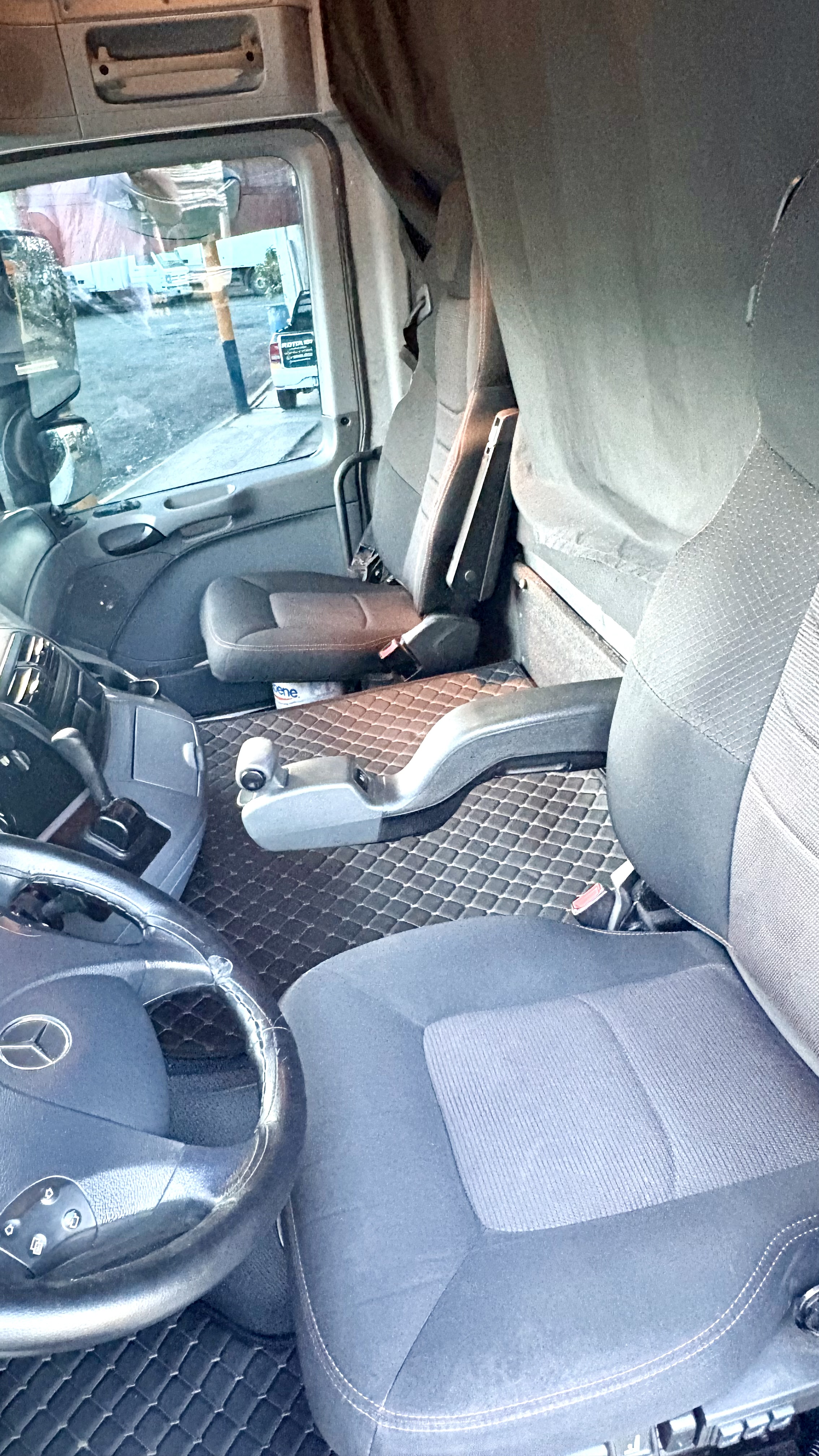 Mercedes Benz  Actros 2546 - foto 7