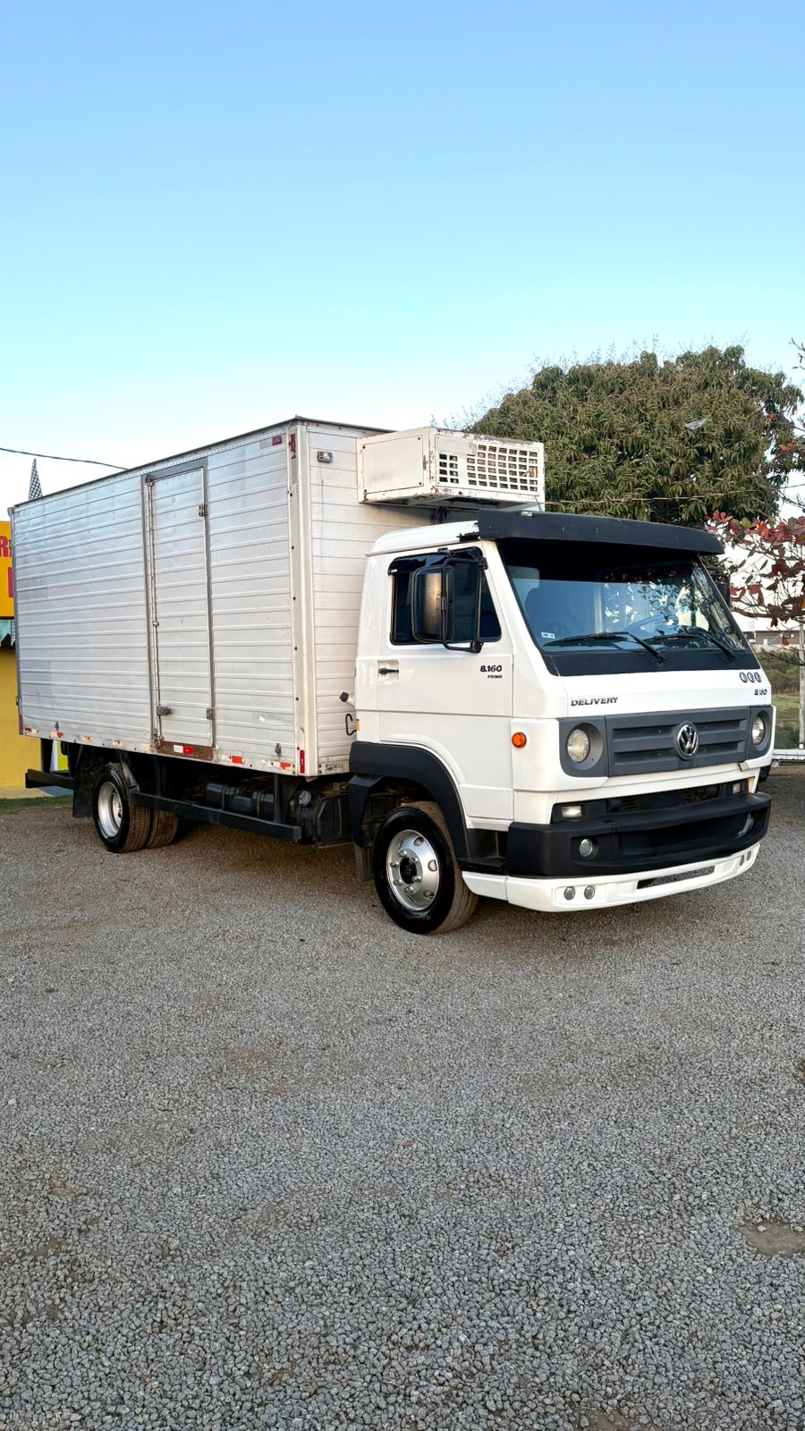 VOLKSWAGEM 8-160 DELIVERY 