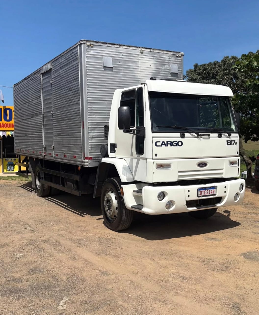 Ford Cargo 1317 - foto 10