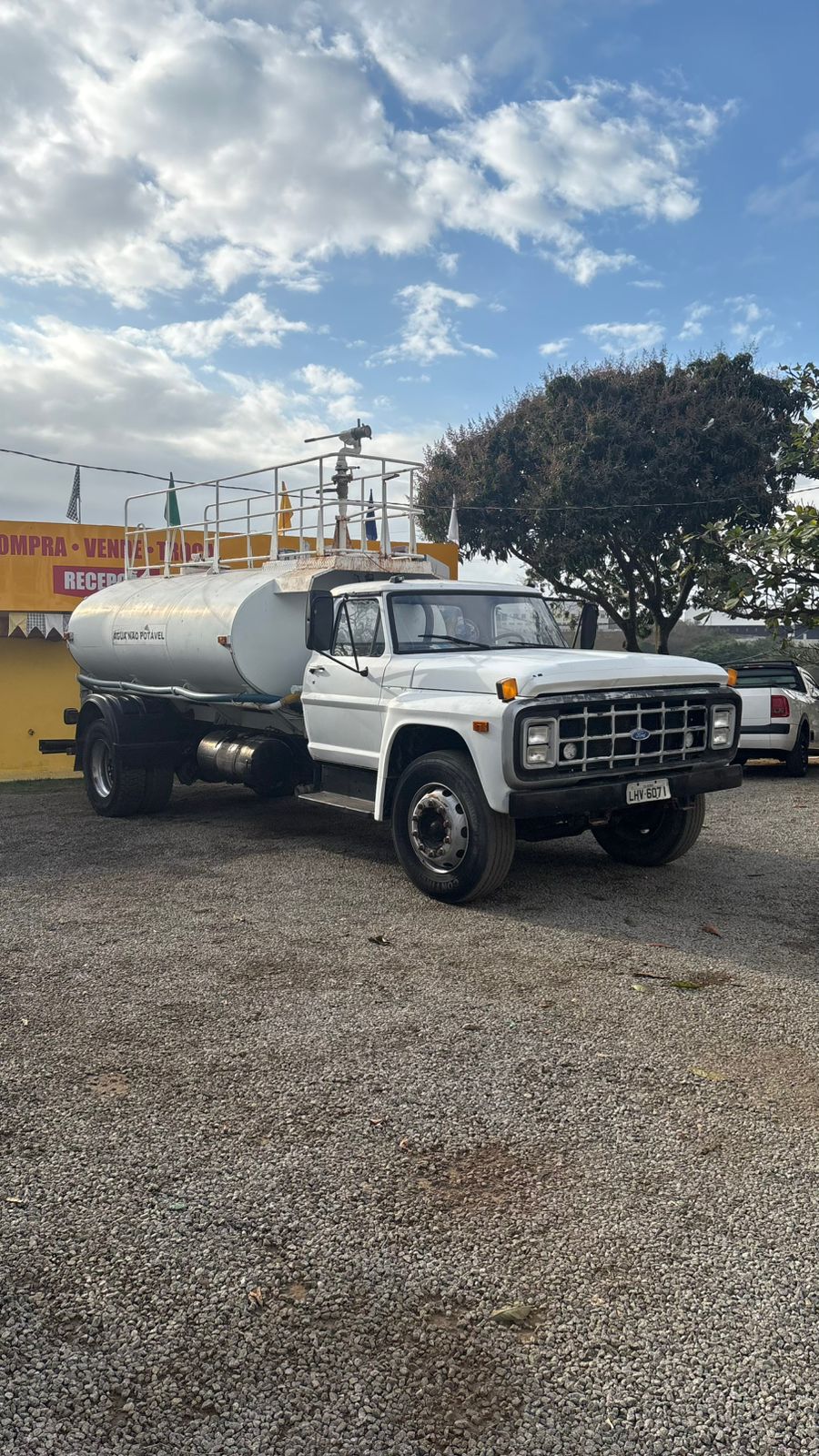 FORD CARGO (PIPA) F14000 - foto 8