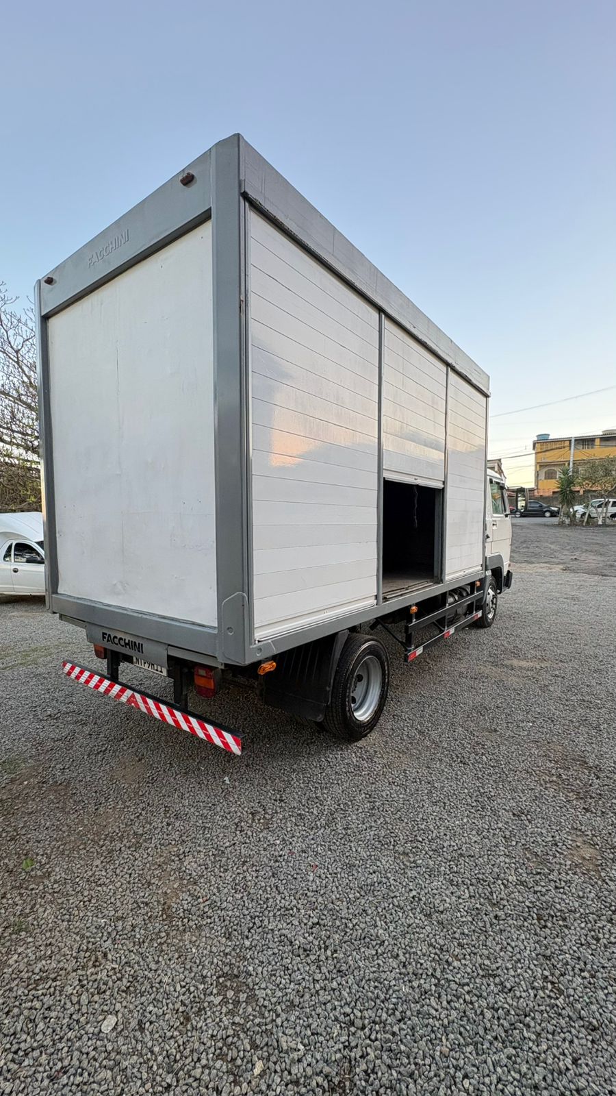 VOLKSWAGEN  8-150 DELIVERY - foto 4