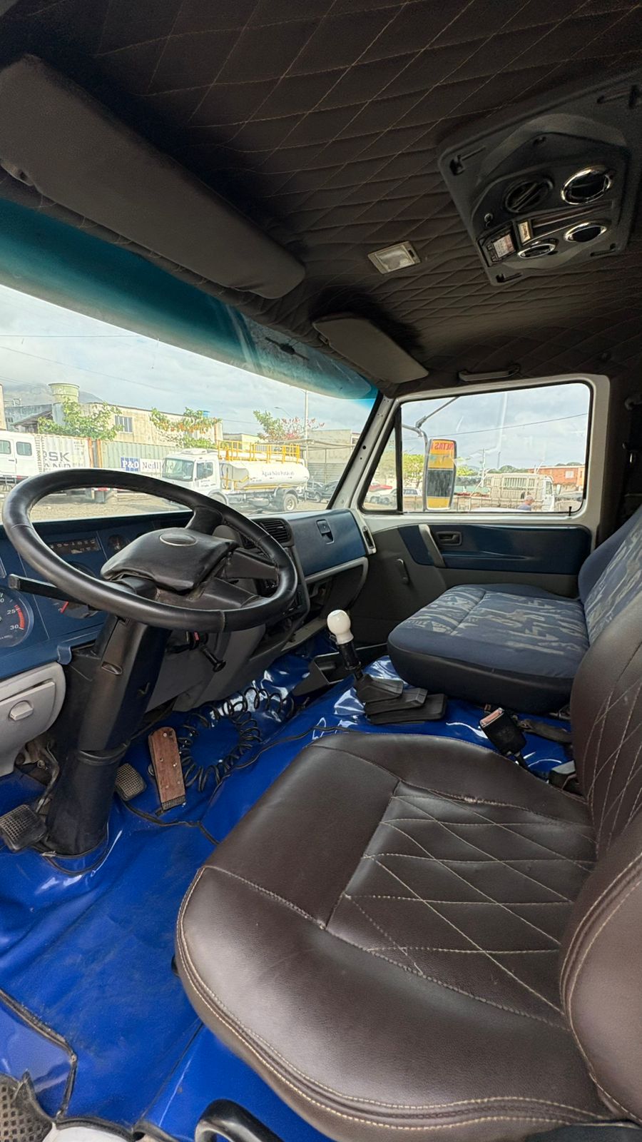 VOLKSWAGEN  18-310 - foto 7