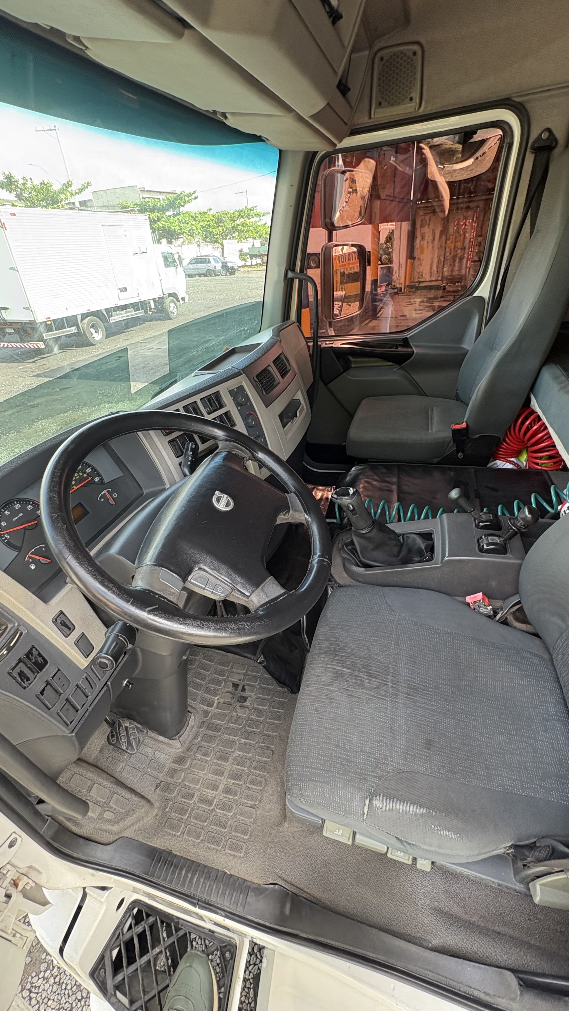 Volvo 330 - foto 7